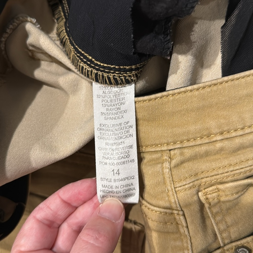 Democracy Tan Ankle Crop Pants - Picture 4 of 9